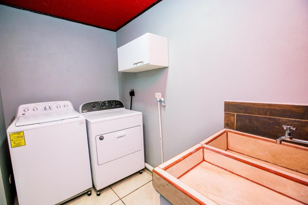 Casa Suculenta ,Monteverde Con Jacuzzi Privado Y Lavanderia Εξωτερικό φωτογραφία